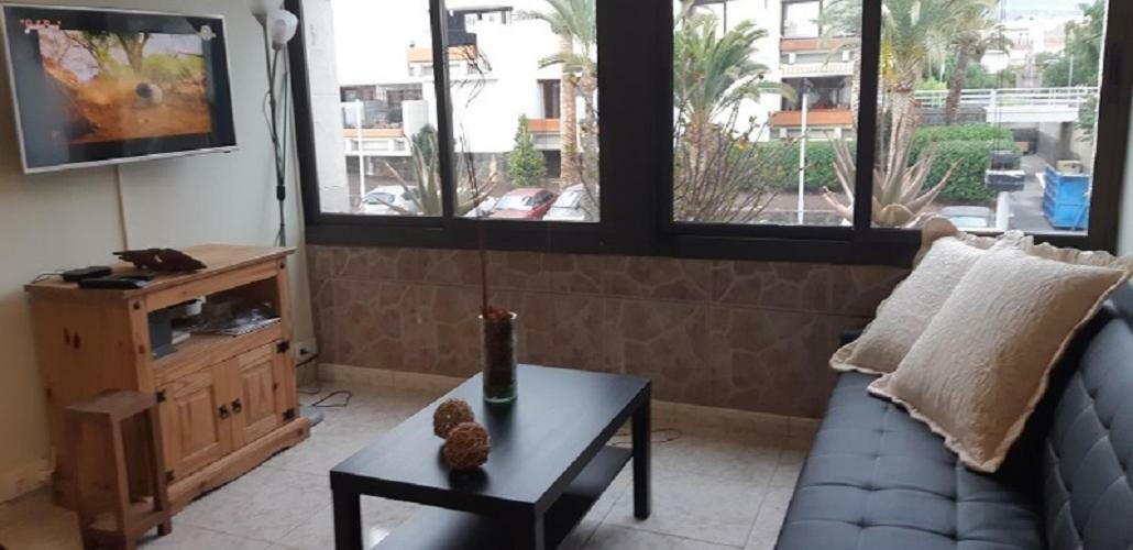 Primavera Appartement Tot 7 Personen Ideaal Voor Backpackers Арона Екстер'єр фото
